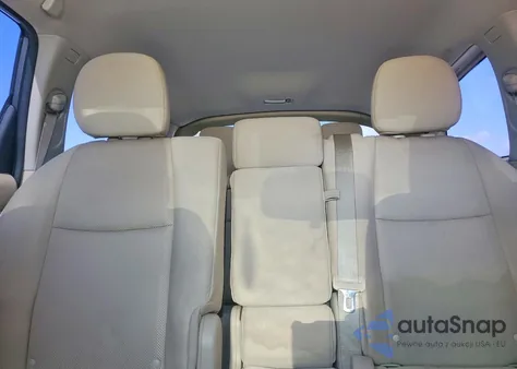 2017 Nissan Pathfinder S z USA, uszkodzony, nr VIN 5N1DR2MN2HC637650